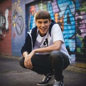 justin bieber bowl cut