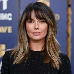 Layered Hair with Blunt Bangs